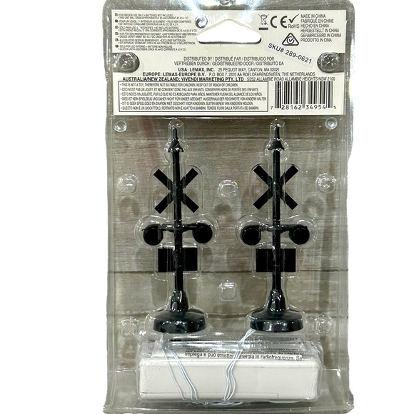 Lemax Railroad Crossing Lighted Accessory - Picture 3 of 6